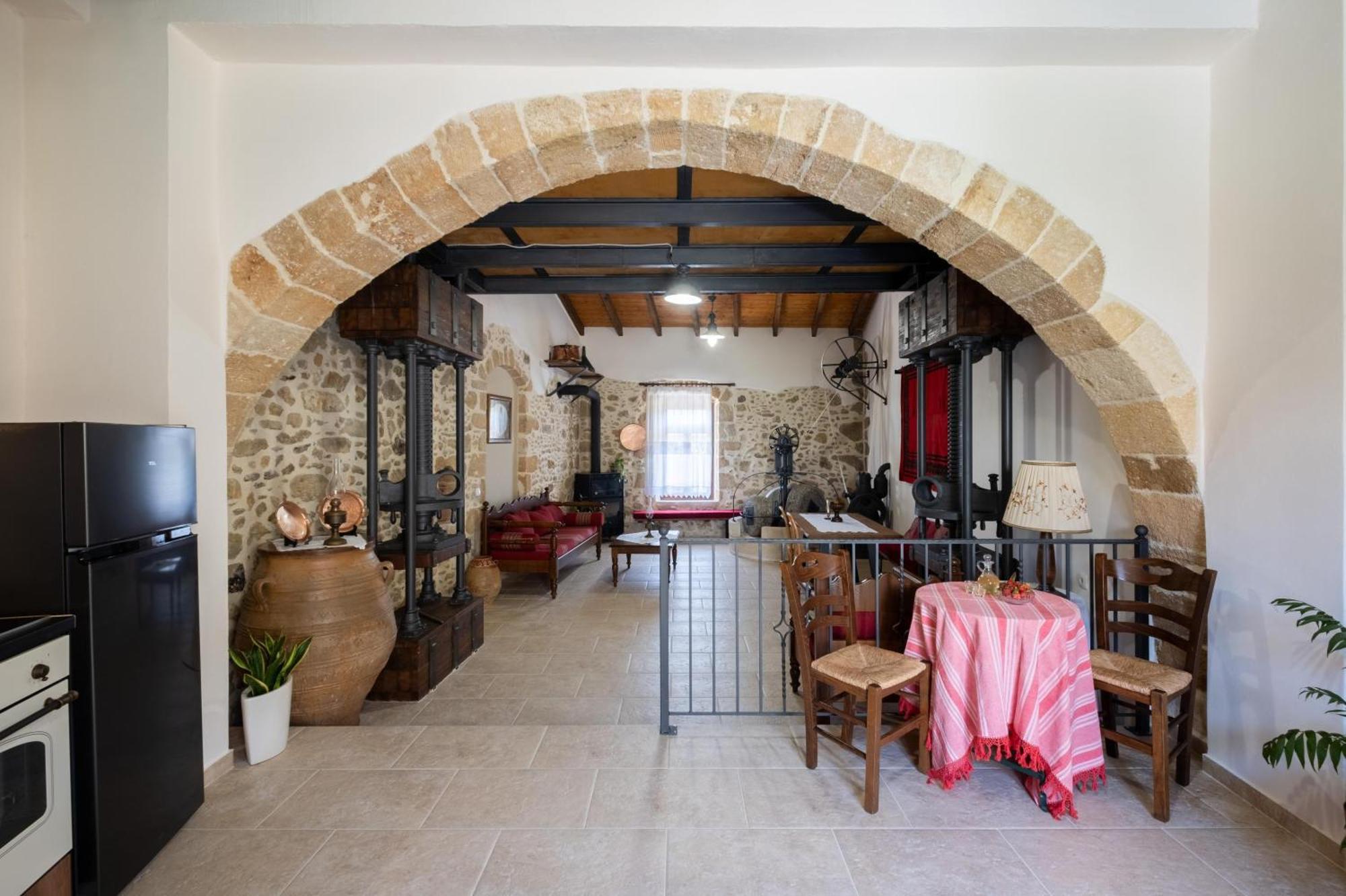 The Fabrica Falasarna * Platanos (Chania)